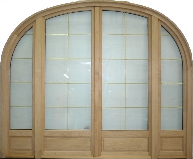 Porte fenêtre chêne anse de panier petits bois dorés incorporés BERTHAUD 71 
